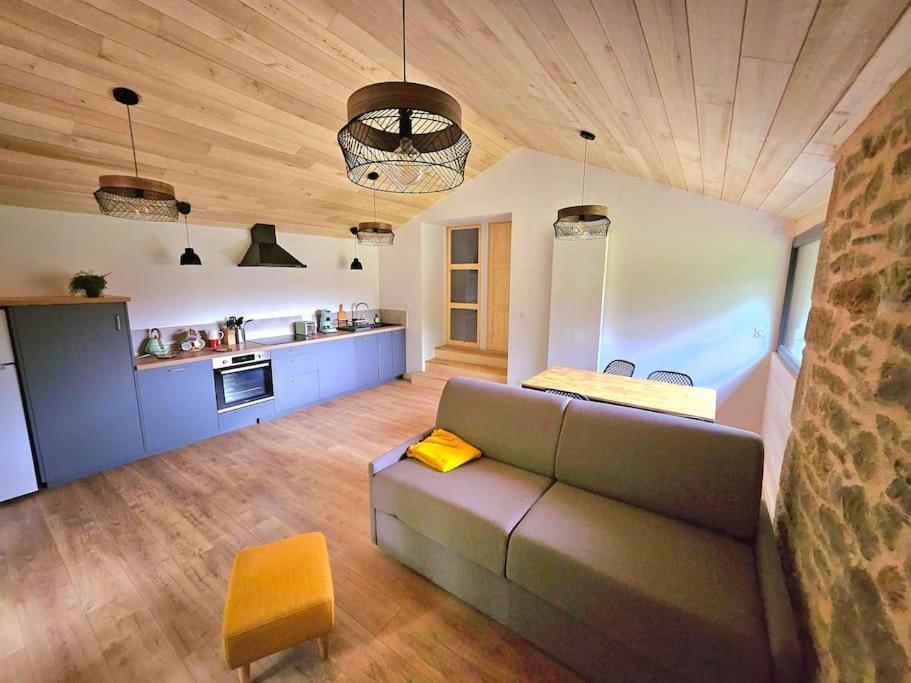 Holiday home Ancienne Batisse Renovee *